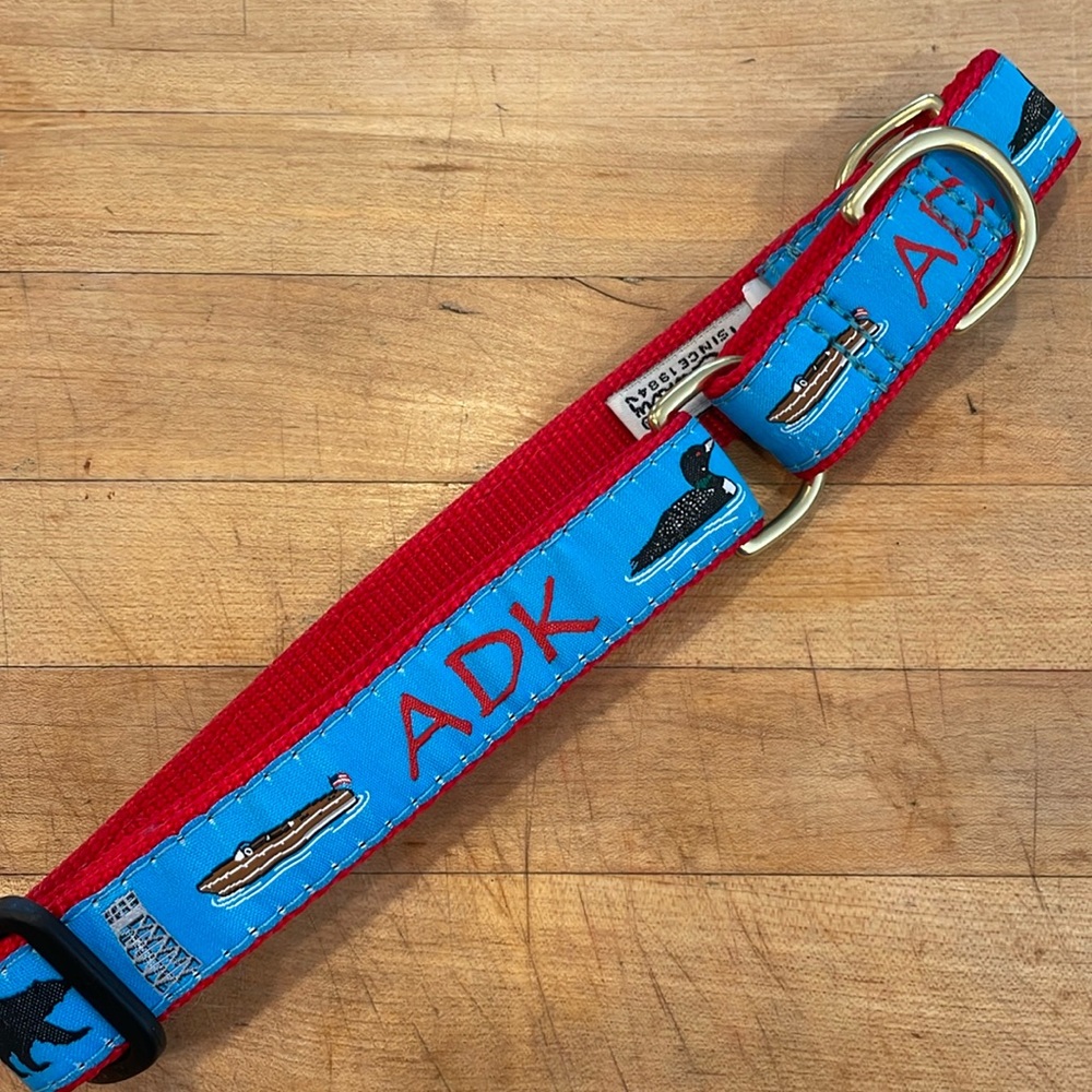 Adirondack martingale collar dog medium Upcountry brand ADK NWOT